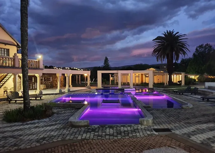 Floreat Riverside Lodge And Spa