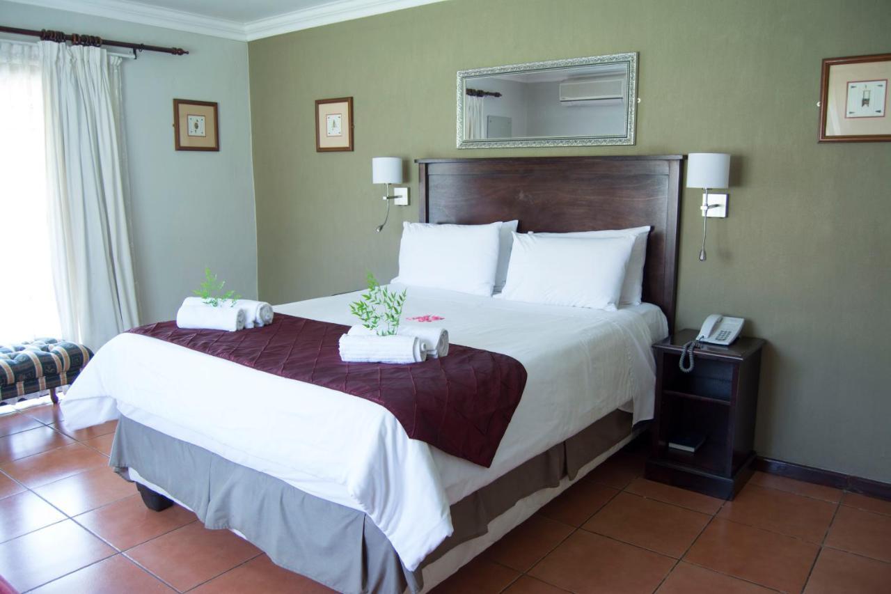 Floreat Riverside And Lodge *